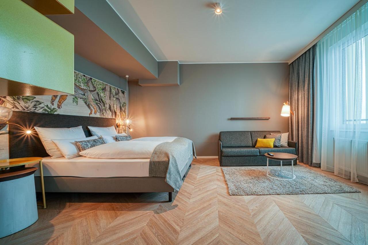 Vienna House Easy By Wyndham Augsburg Hotel Екстериор снимка