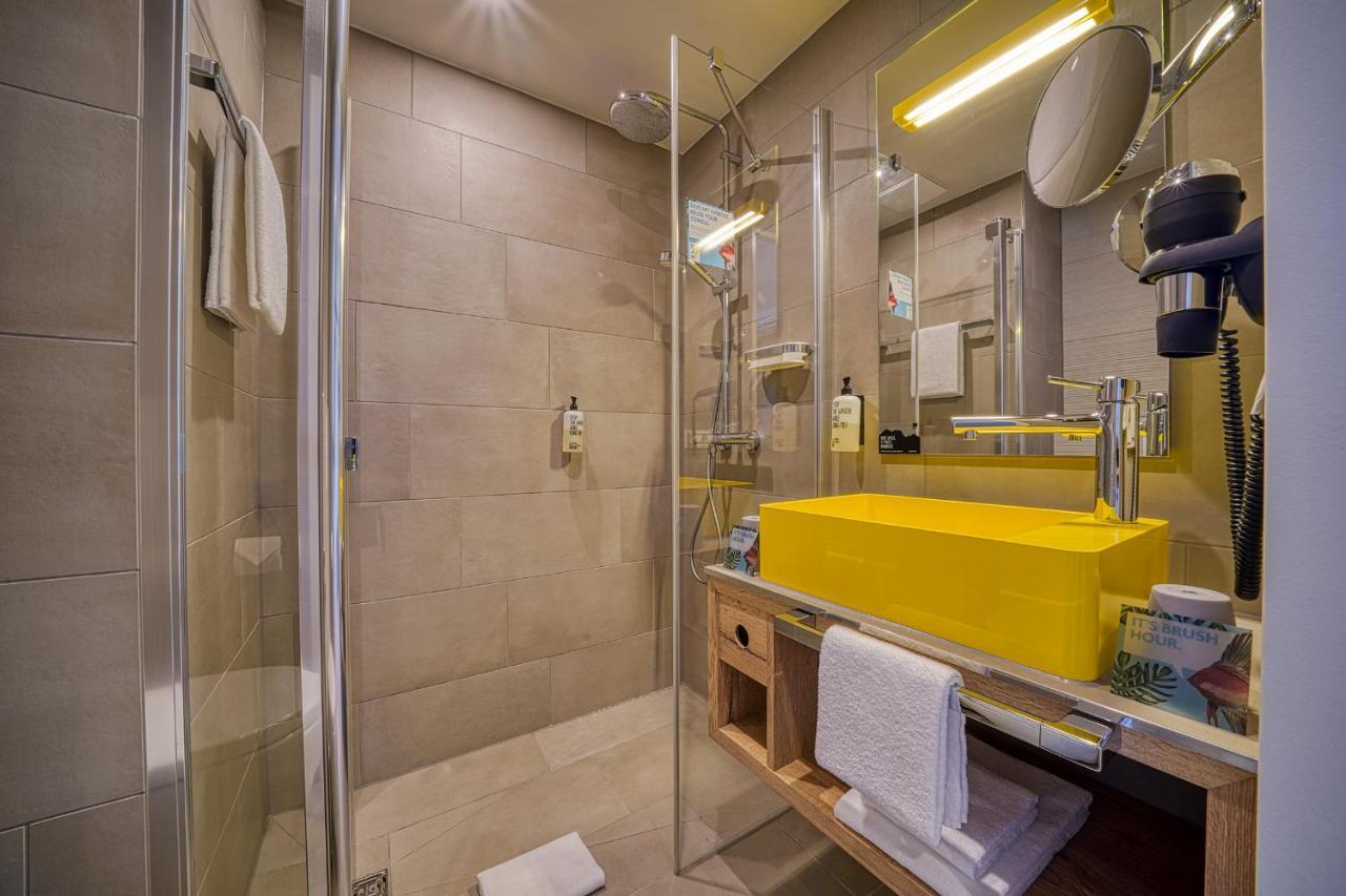 Vienna House Easy By Wyndham Augsburg Hotel Екстериор снимка