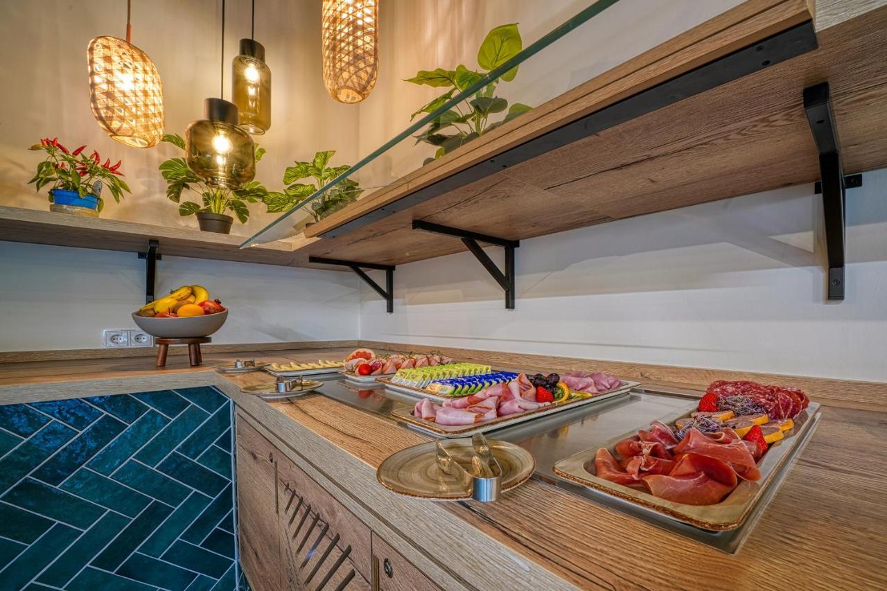 Vienna House Easy By Wyndham Augsburg Hotel Екстериор снимка