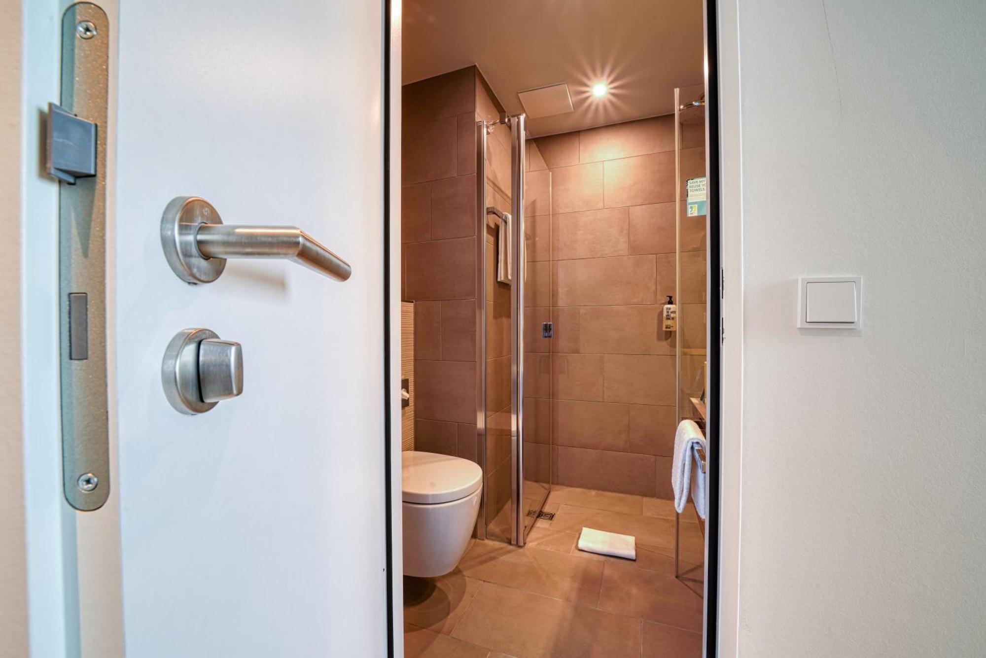Vienna House Easy By Wyndham Augsburg Hotel Екстериор снимка